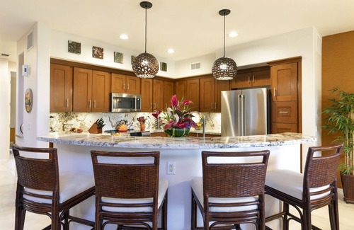 Waikoloa House | 2025 Special: Hilton Pool Pass,Discount Resort Golf, BBQ,Beach Gear, End Unit J4