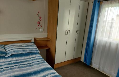 Burnham-on-Sea Apartment | 205 Holiday Resort Unity 6 berth Pet friendly Passes optional