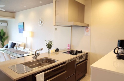 Maeda Apartment | 206 Cool taste interior of blue and glass Plea - 206/Kunigami-gun Okinawa