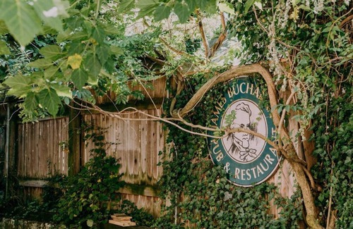 Mercersburg Bed & Breakfast | 207 - Harriet's Room - James Buchanan Hotel