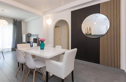 Duga Luka Apartment | 209 Sea Side 2 Bedrooms Holiday Apartment seaview