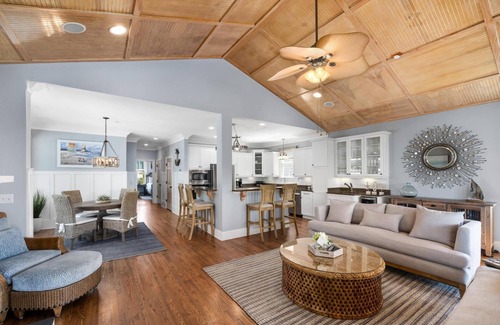 Ocean Point House | 21 Ocean Point - New to rental market