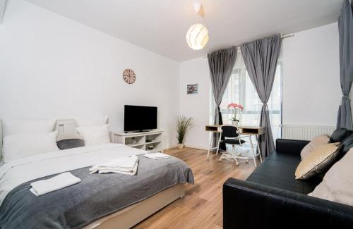 Militari Apartment | 21 Residence Studio
