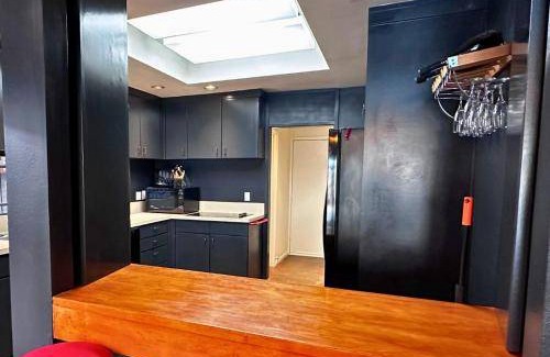 Greenway Plaza-Upper Kirby House | 211 m² House ∙ 3 bedrooms ∙ 8 guests