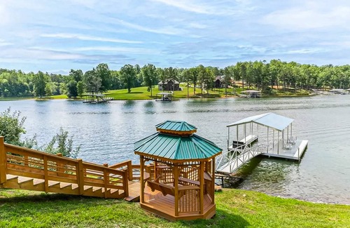 Blairsville House | 214 m² House ∙ 2 bedrooms ∙ 6 guests