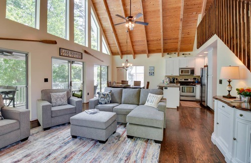Seneca House | 214 m² House ∙ 4 bedrooms ∙ 8 guests