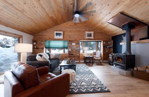 Durango House | 21461 Hwy 140 - Hesperus