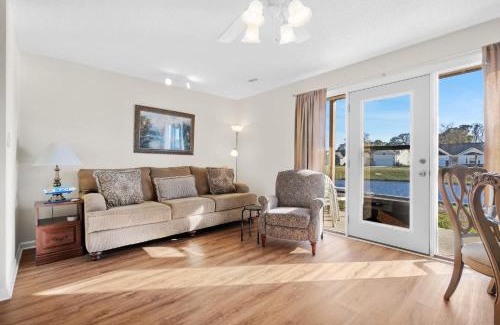Surfside Beach House | 217 B1 Grand Palm Resort