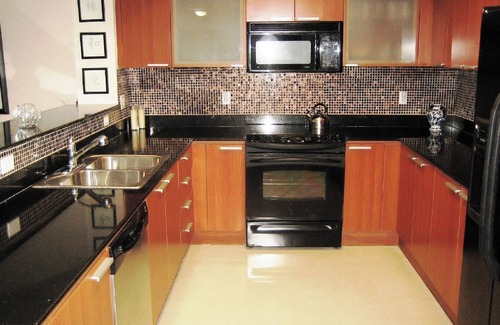 Sunny Isles Beach Condo | 22% DISCOUNT! Ocean Beach Condo La Perla Sunny Isles Beach Miami Fl. STR-00067.