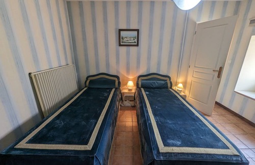 Le Montsaugeonnais Cottage | 220 m² Cabin ∙ 4 bedrooms ∙ 8 guests
