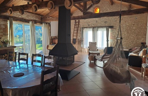 Aiguelèze House | 220 m² Gîte ∙ 5 bedrooms ∙ 10 guests