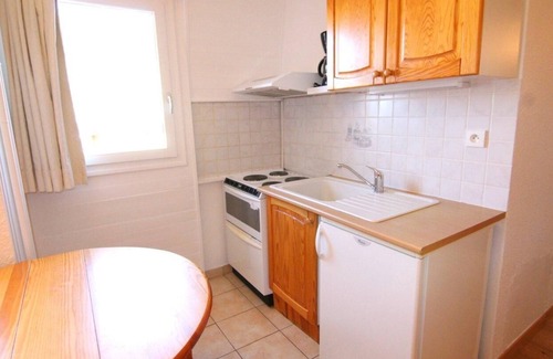 Cognet Apartment | 220m from ski slopes, 3rd floor, tv, ski locker, 22m², Alpe d'Huez
