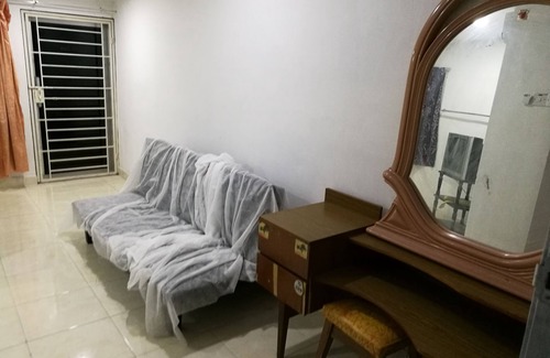 Alor Merah House | 223 Taman Malaysia