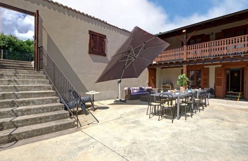 Cezay Cottage | 225 m² Cabin ∙ 6 bedrooms ∙ 14 guests