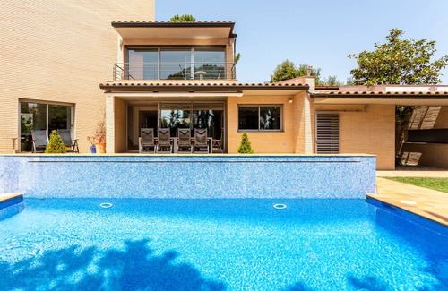 Tossa de Mar Villa | 228 m² Villa ∙ 5 bedrooms ∙ 10 guests