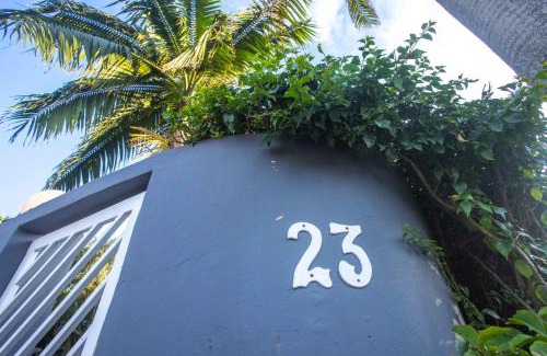 Umtentweni Bed & Breakfast | 23 Ambleside Retreat