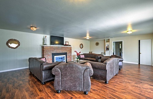 Gilroy House | 232 m² House ∙ 3 bedrooms ∙ 7 guests