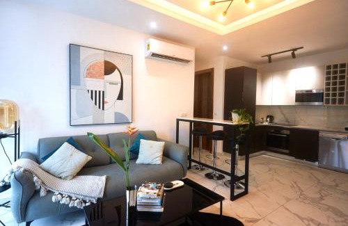 Labadi Apartment | 233 Boulevard - Luxury Apartment