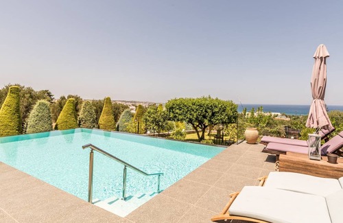 Koutouloufari Villa | 234 m² Villa ∙ 3 bedrooms ∙ 6 guests