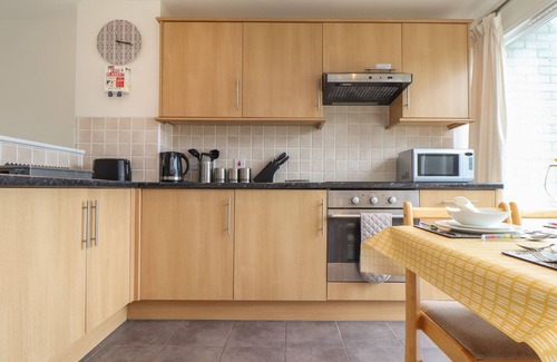 Saint Columb Major Cottage | 24 ATLANTIC REACH, family friendly, with a garden in St Columb Road