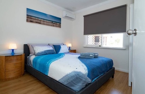 Rivervale Apartment | 24 Burswood Comfort Short Walk to Crown & Optus!
