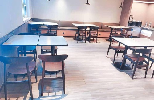 Taishan Hotel | 24 m² Hotel ∙ 2 guests