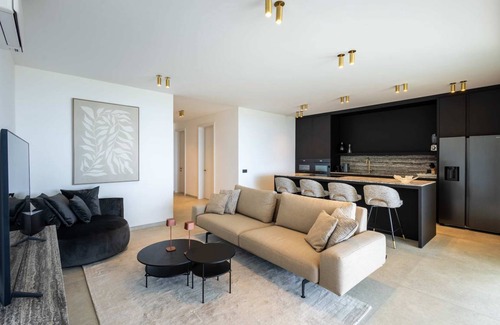 Sint Michiel Apartment | 240 m² Apartment ∙ 2 bedrooms ∙ 4 guests