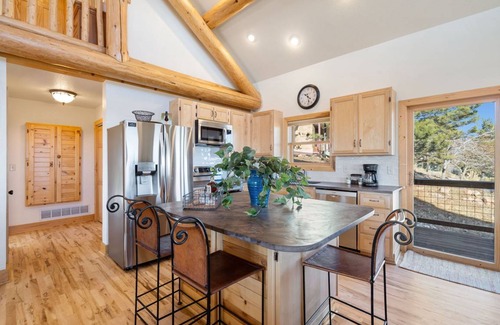 Fort Collins House | 240 m² House ∙ 3 bedrooms ∙ 8 guests