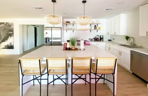Papago Parkway House | 2400 sq ft home with pool near Old Town Scottsdale
