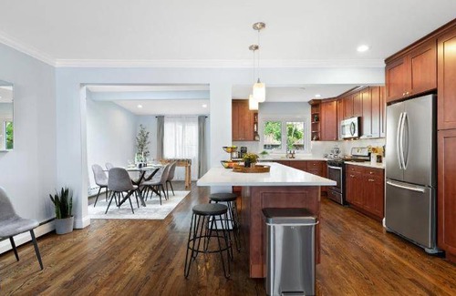 Cove - East Side - Shippan House | 242 m² House ∙ 5 bedrooms ∙ 14 guests