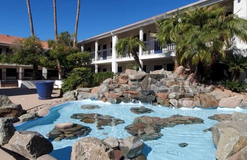 Mesa Apartment | 245 Lovely Mesa Studio with King - Hot Tub & Pool