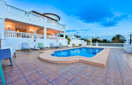 La Canuta Villa | 245 m² Villa ∙ 4 bedrooms ∙ 8 guests