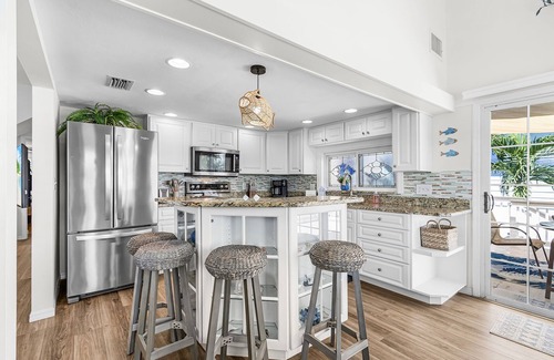 Hills T P House | 249 Into The Mystic: 3BR/3BA Pool Home!