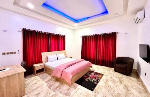 Utako Apartment | 24Hrs LIGHT & AC, WIFI & KITCHEN put FURNISHED APARTMENTS on Google & TALK TO US -BQ 25K, 1BEDRM FLAT 40k, 50k, 60k, 70k PENTHOUSE 50k, 60k 2BEDRM FLATS 90k, 100k 3BEDRM FLAT 90k,150k Per nit