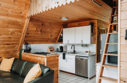 Roscoe Cabin | 25-Acre Private Retreat w/UTV, Hot Tub, Fire Pit, Trails & Stunning Views