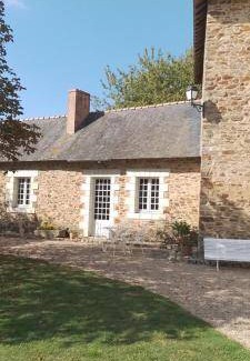 Gennes-sur-Glaize Bed & Breakfast | 25 m² Bed and breakfast ∙ 2 guests