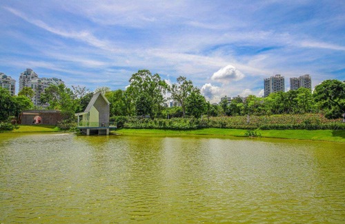 Futian Hotel | 25 m² Hotel ∙ 4 guests