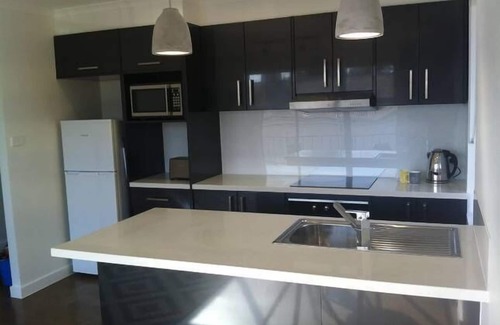 Geelong West Apartment | 25 Villamanta St apartments Geelong