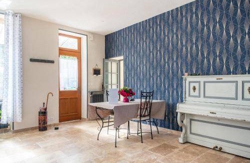 Dompierre-les-Ormes House | 250 m² House ∙ 3 bedrooms ∙ 6 guests