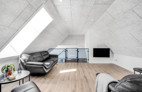 Toftum House | 250 m² House ∙ 8 bedrooms ∙ 16 guests