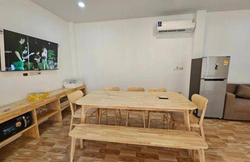 Chiang Khan Resort | 250 m² Resort ∙ 2 bedrooms ∙ 16 guests