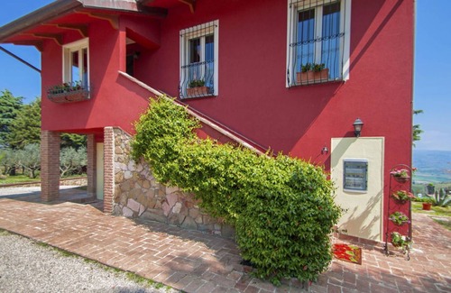 Cantalupo Villa | 250 m² Villa ∙ 5 bedrooms ∙ 13 guests