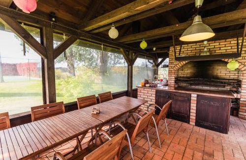 Januszkowo Villa | 250 m² Villa ∙ 5 bedrooms ∙ 15 guests
