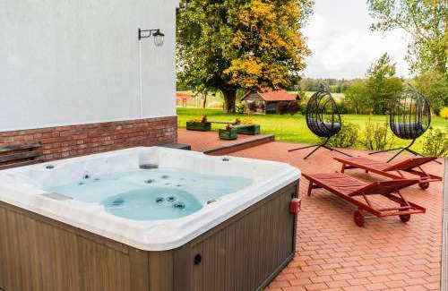 Januszkowo Villa | 250 m² Villa ∙ 5 bedrooms ∙ 15 guests