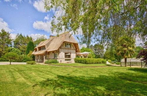 Branville Villa | 250 m² Villa ∙ 6 bedrooms ∙ 12 guests