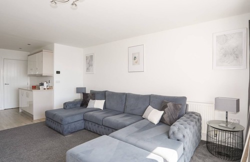 Rhyd-y-clafdy House | 26 AWEL Y MOR, pet friendly, luxury holiday cottage in Pwllheli