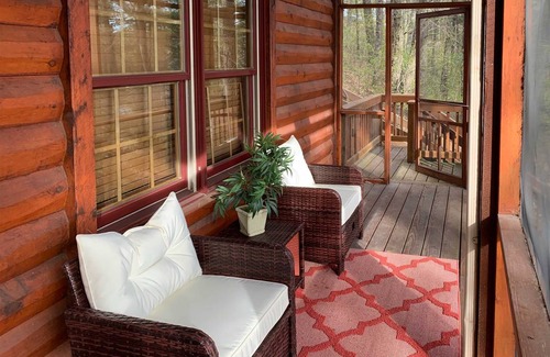 Webster House | 260 m² House ∙ 3 bedrooms ∙ 6 guests