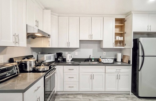 Old Mountain View Apartment | 261-9 Cozy 2-Bedroom Apartment near Mountain View Downtown