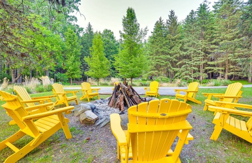 Drayton Plains Cottage | 269 m² Cabin ∙ 4 bedrooms ∙ 14 guests
