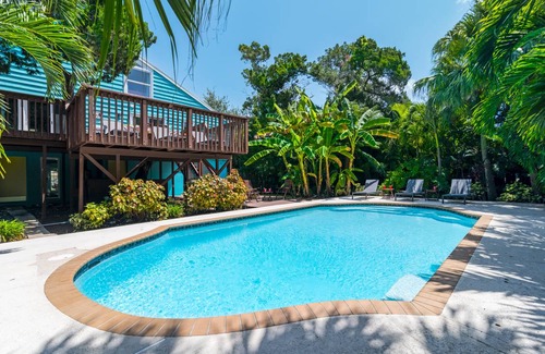 Bay Isle House | 270 m² House ∙ 5 bedrooms ∙ 10 guests